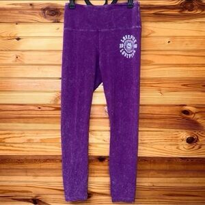 Victoria’s Secret LOVE PINK purple/ magenta acid wash high waisted leggings med